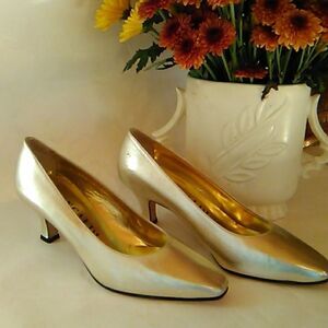 NEW VINTAGE Pancaldi Heels in Gold Leather